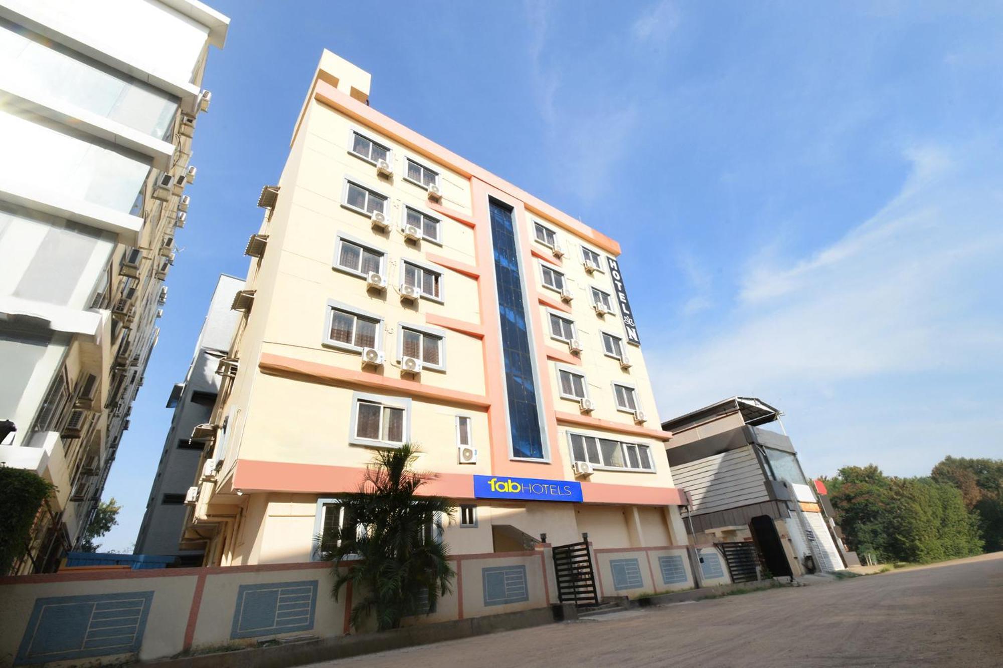 Fabhotel N Residency, Hitech City - 350M From Yashoda Hospital, Hitech City Hajdarábád Exteriér fotografie